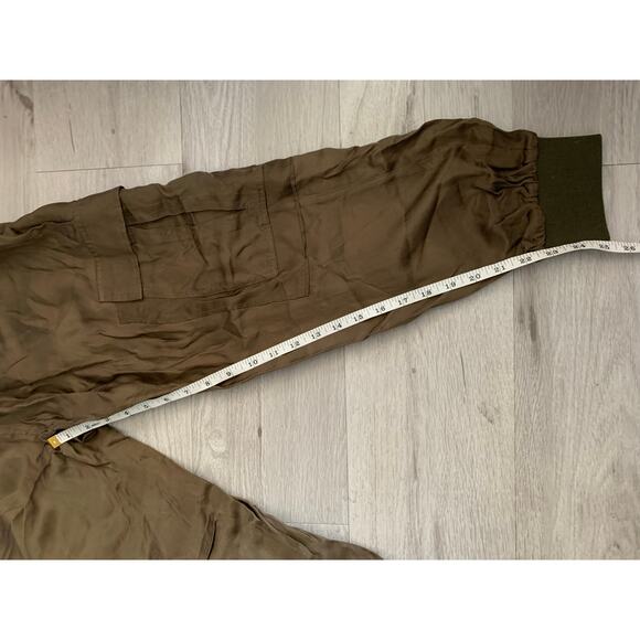 Cinq a Sept Satin Cargo Jogger Pants Size M - Picture 6 of 6